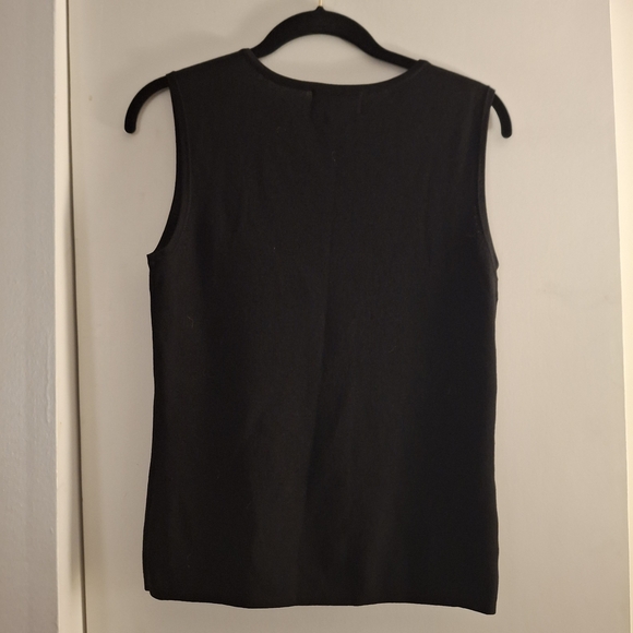 Finity Black and White Striped Tank Top - Picture 2 of 6